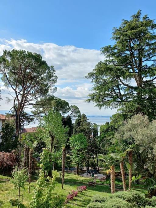 Monika Holiday 333 Star On The Lake Garda  Exterior photo